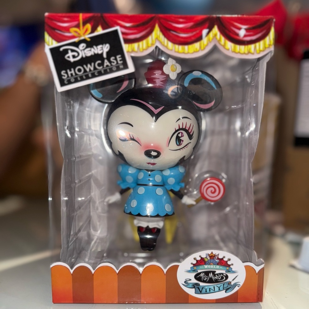 Miss Mindy Minnie doll